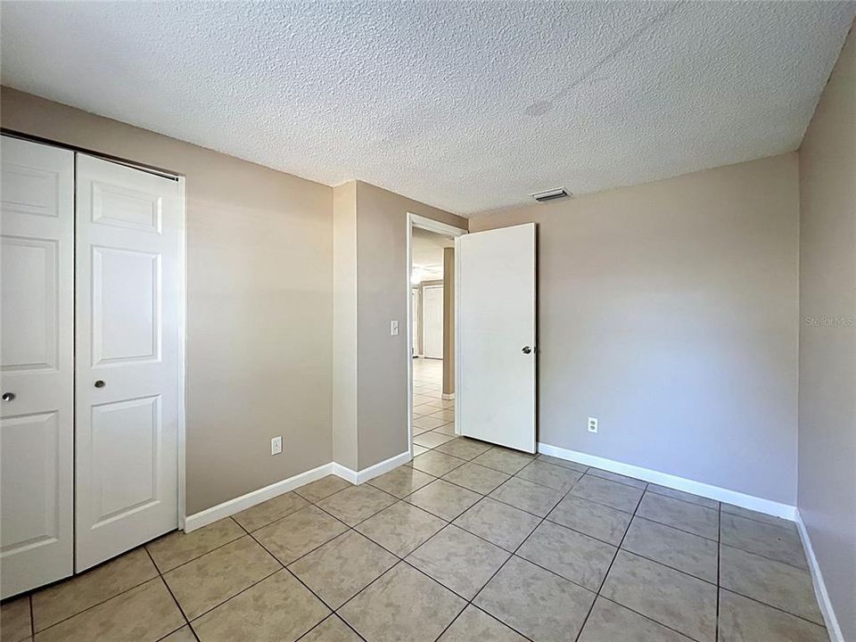 Activo con contrato: $309,900 (4 camas, 2 baños, 1848 Pies cuadrados)