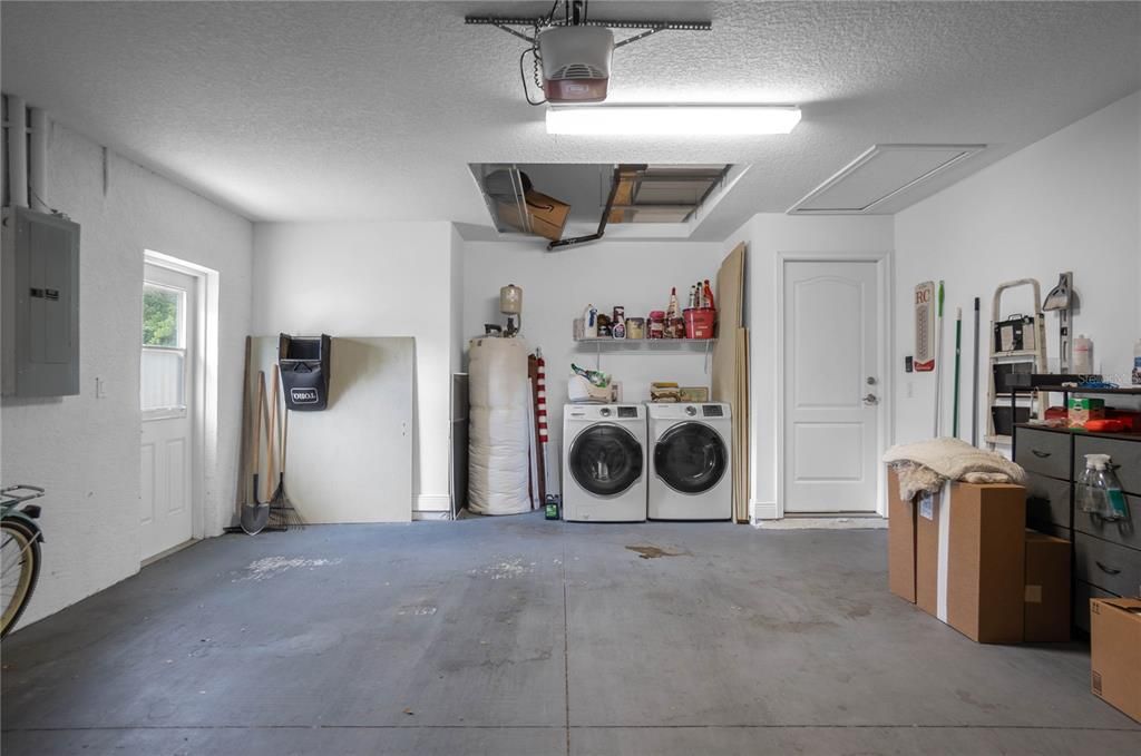 En Venta: $259,900 (3 camas, 2 baños, 1212 Pies cuadrados)