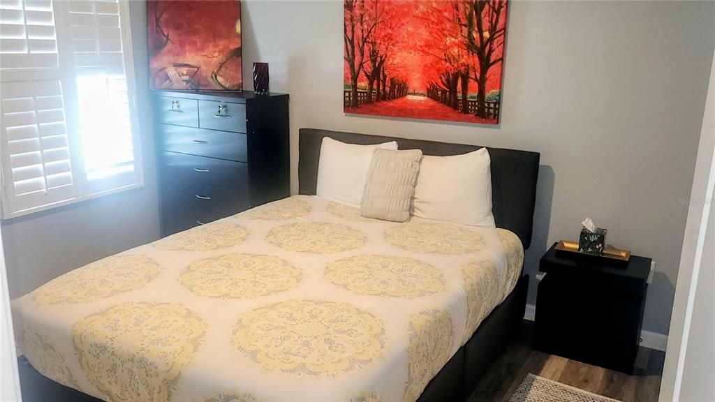 На продажу: $375,000 (4 спален, 2 ванн, 2193 Квадратных фут)