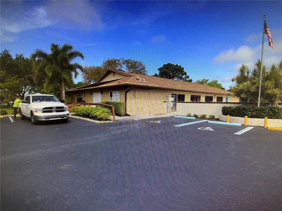 For Rent: $1,800 (2 beds, 2 baths, 1044 Square Feet)