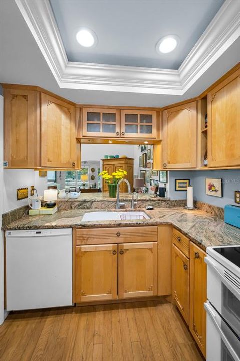 For Sale: $294,500 (2 beds, 2 baths, 1415 Square Feet)