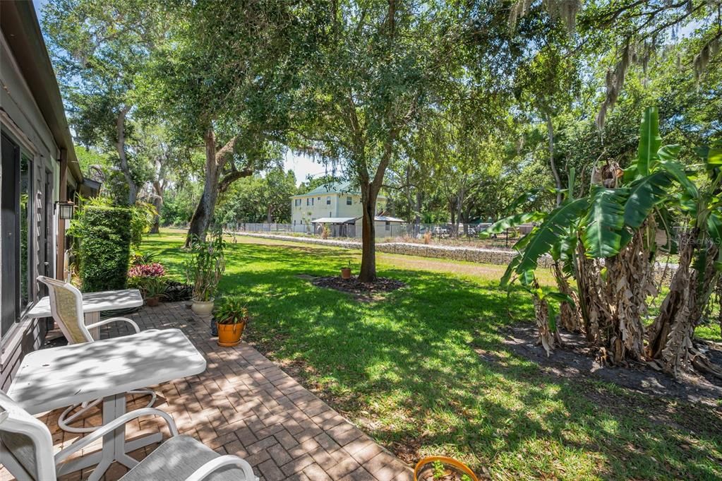 For Sale: $294,500 (2 beds, 2 baths, 1415 Square Feet)