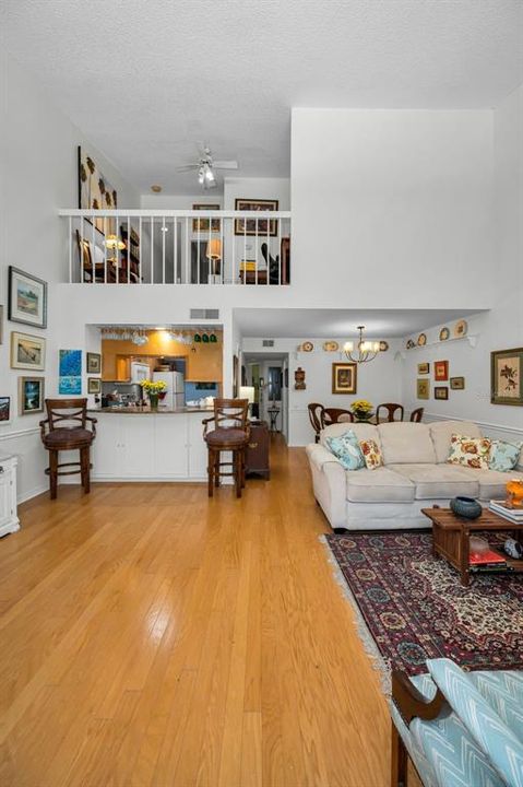 For Sale: $294,500 (2 beds, 2 baths, 1415 Square Feet)