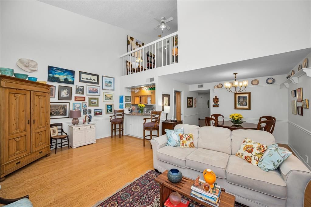 For Sale: $294,500 (2 beds, 2 baths, 1415 Square Feet)