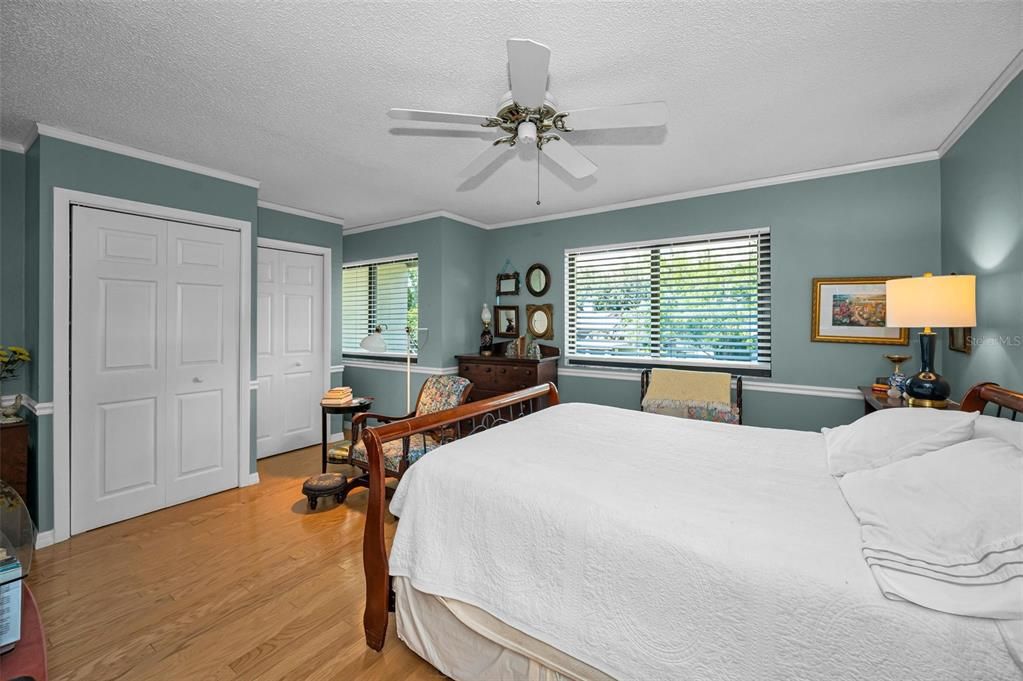 For Sale: $294,500 (2 beds, 2 baths, 1415 Square Feet)