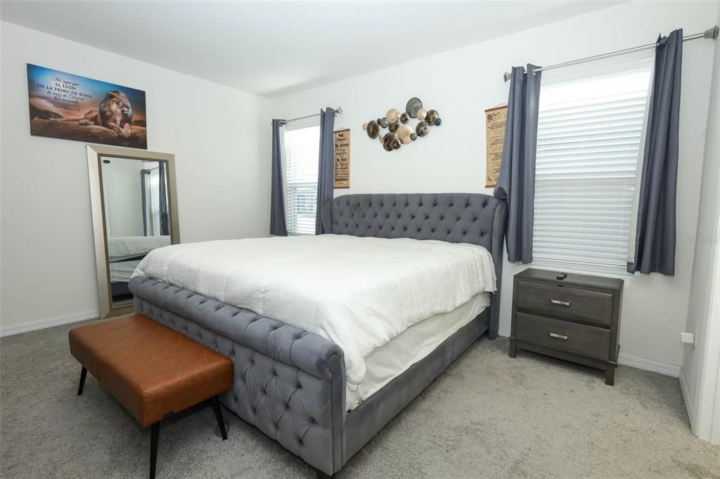 For Sale: $364,000 (4 beds, 2 baths, 1740 Square Feet)