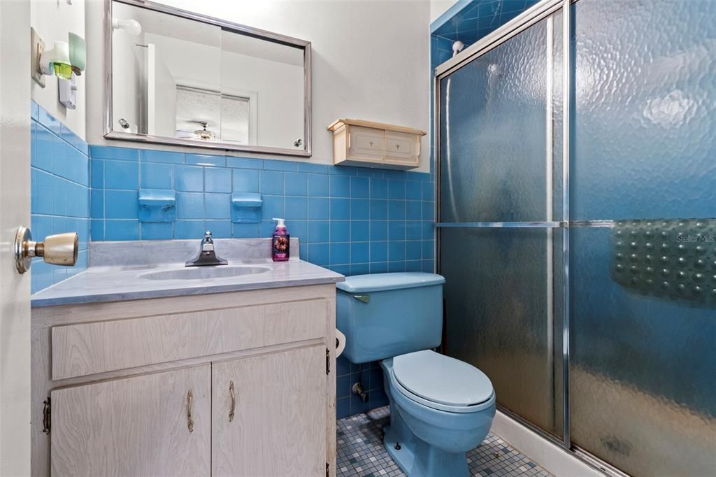 For Sale: $290,000 (2 beds, 2 baths, 1429 Square Feet)