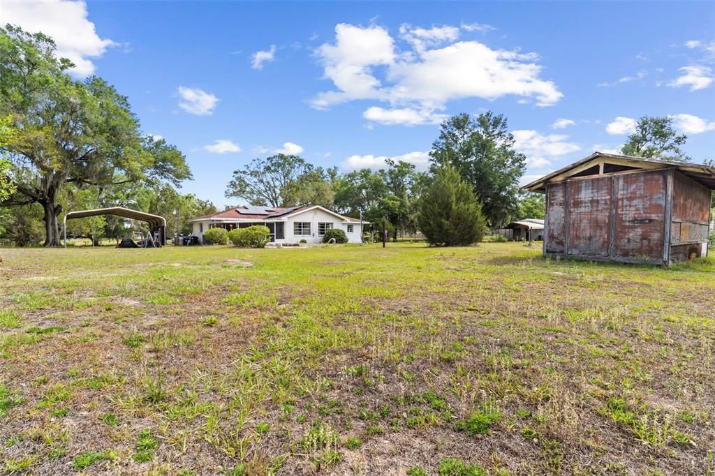 For Sale: $290,000 (2 beds, 2 baths, 1429 Square Feet)