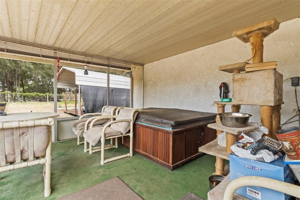 For Sale: $290,000 (2 beds, 2 baths, 1429 Square Feet)