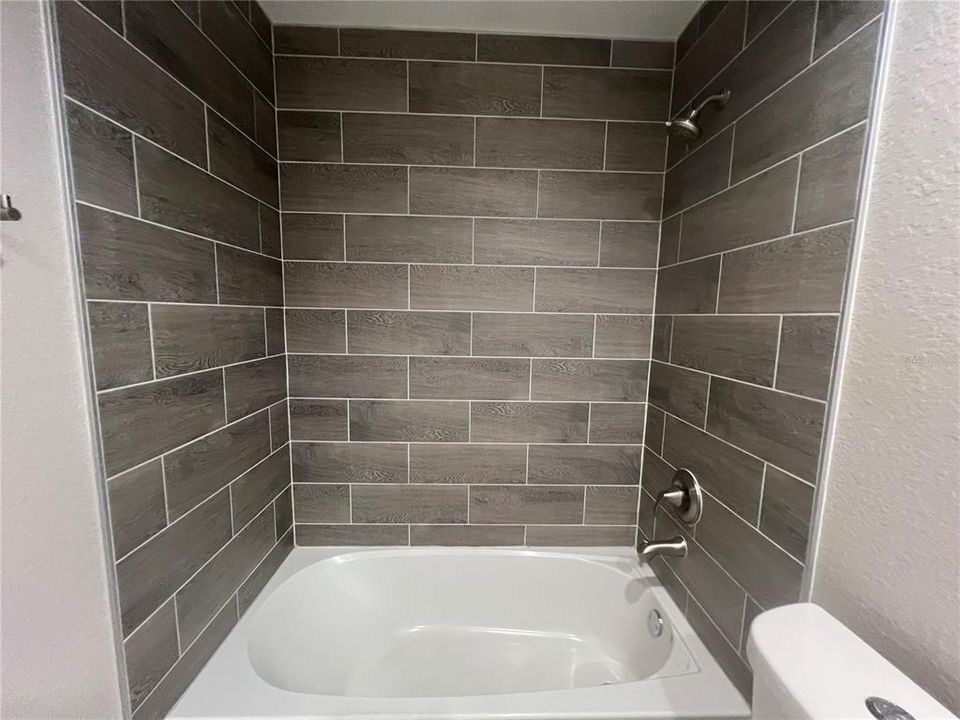 En Renta: $1,795 (3 camas, 2 baños, 1263 Pies cuadrados)