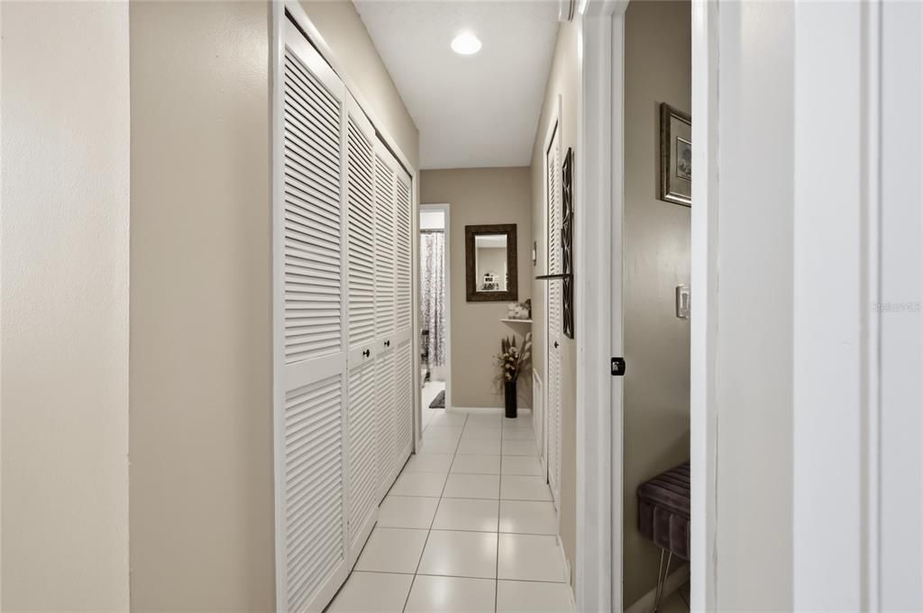 Activo con contrato: $270,000 (2 camas, 2 baños, 1136 Pies cuadrados)