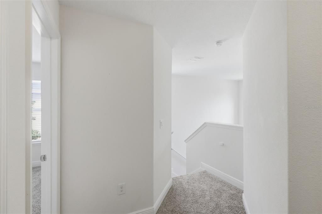 For Sale: $399,900 (4 beds, 2 baths, 2276 Square Feet)