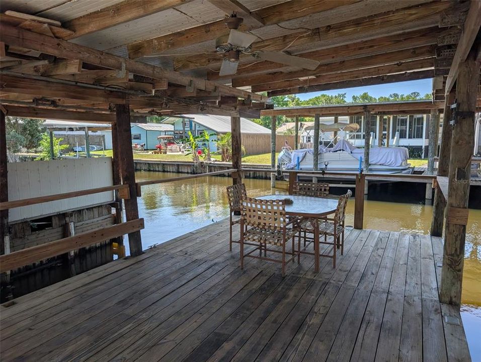 For Sale: $269,000 (3 beds, 3 baths, 1489 Square Feet)