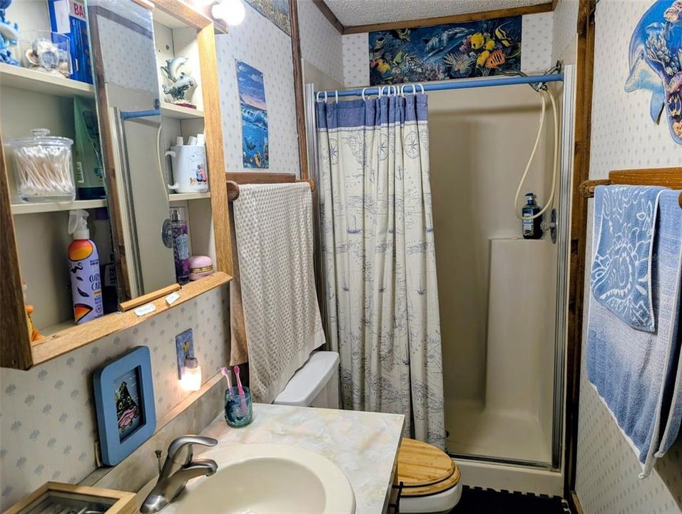For Sale: $269,000 (3 beds, 3 baths, 1489 Square Feet)