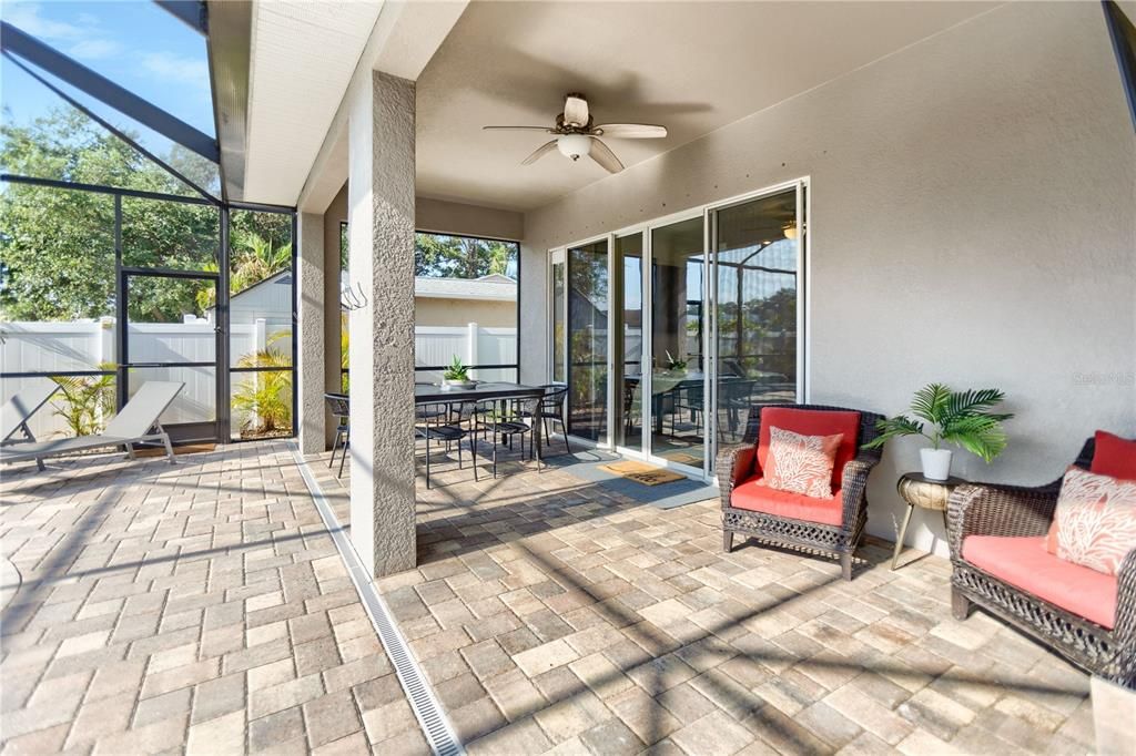 En Venta: $1,599,000 (4 camas, 3 baños, 3396 Pies cuadrados)