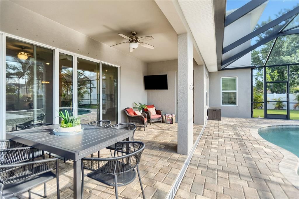 En Venta: $1,599,000 (4 camas, 3 baños, 3396 Pies cuadrados)