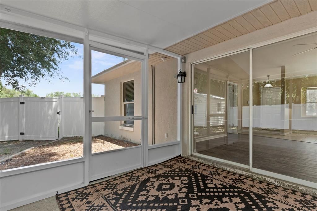 En Venta: $273,500 (3 camas, 2 baños, 1250 Pies cuadrados)
