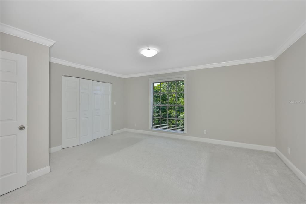 For Sale: $450,000 (2 beds, 2 baths, 1360 Square Feet)