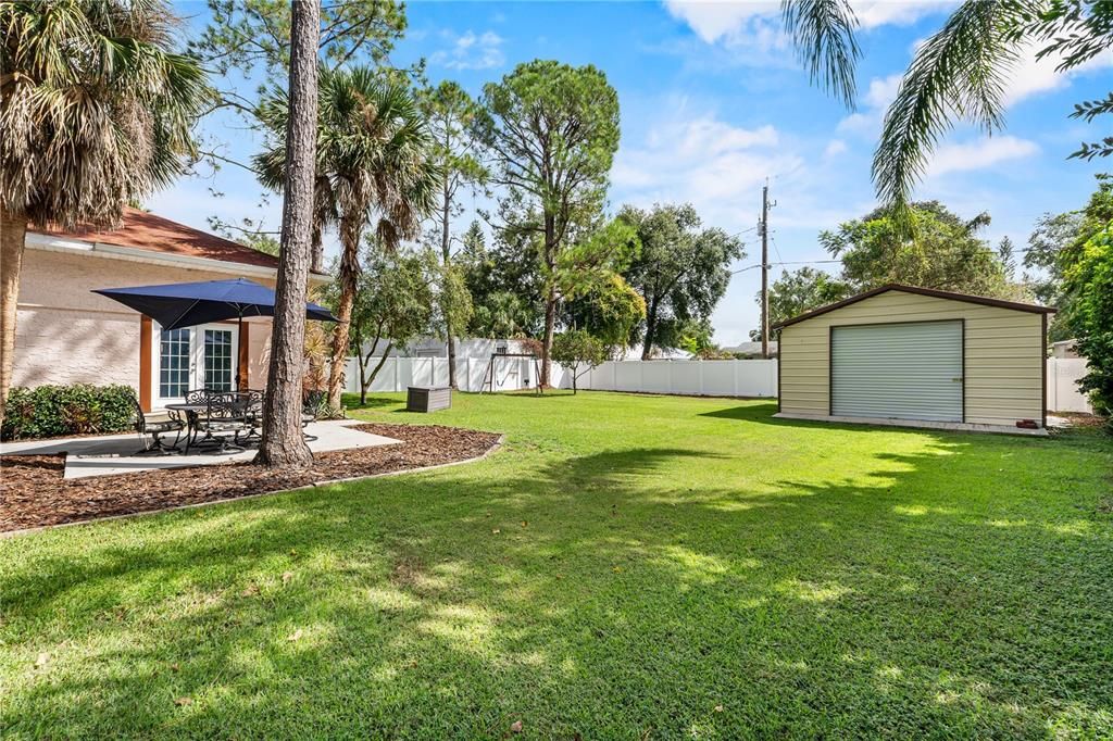 Activo con contrato: $360,000 (3 camas, 2 baños, 1750 Pies cuadrados)
