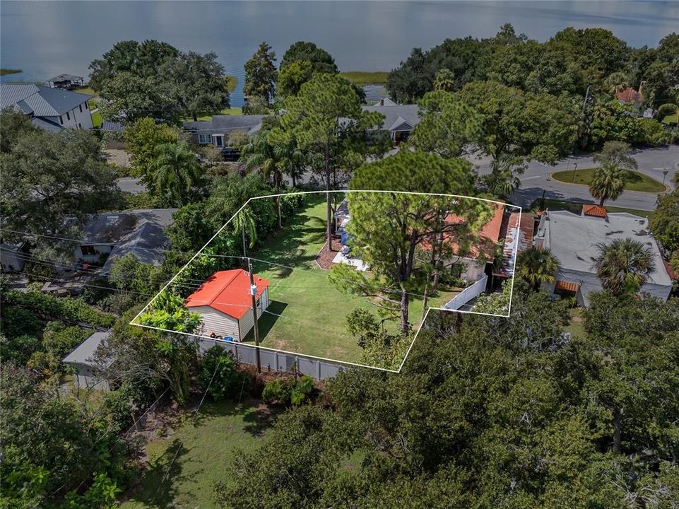 Activo con contrato: $360,000 (3 camas, 2 baños, 1750 Pies cuadrados)