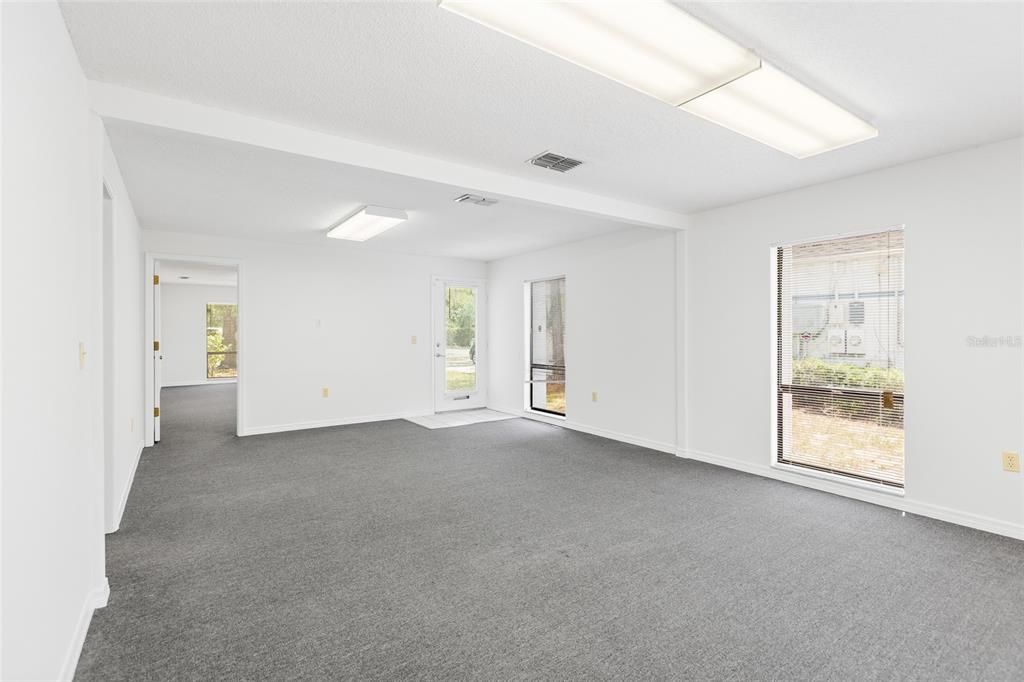 For Sale: $525,000 (0 beds, 0 baths, 2112 Square Feet)