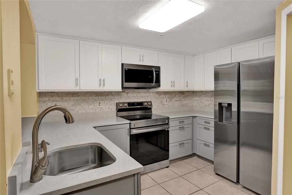 En Venta: $195,000 (2 camas, 2 baños, 1398 Pies cuadrados)