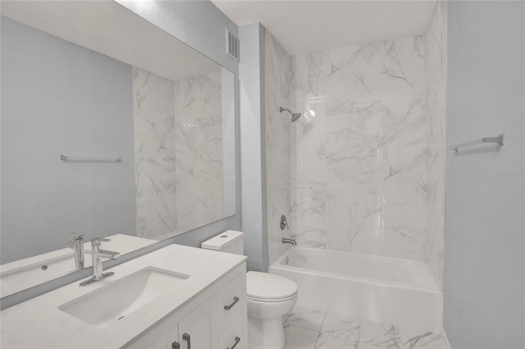 En Venta: $195,000 (2 camas, 2 baños, 1398 Pies cuadrados)