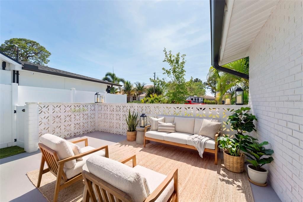 En Venta: $485,000 (3 camas, 3 baños, 1778 Pies cuadrados)