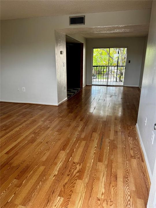 En Venta: $125,000 (2 camas, 2 baños, 928 Pies cuadrados)