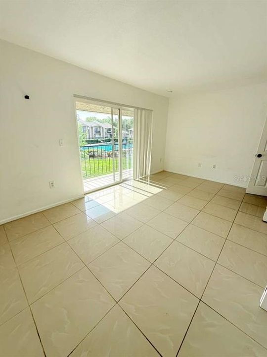 For Rent: $2,050 (3 beds, 2 baths, 1565 Square Feet)