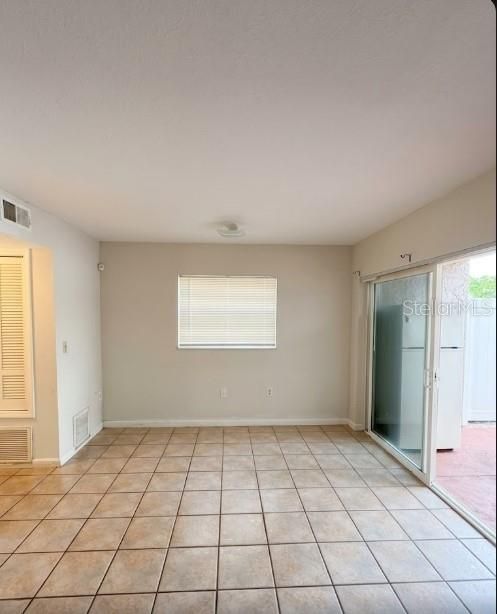 For Rent: $2,050 (3 beds, 2 baths, 1565 Square Feet)