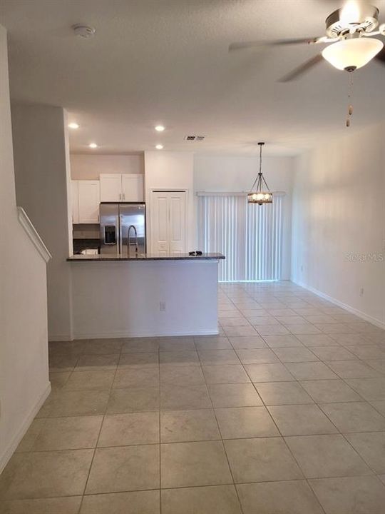For Sale: $280,000 (3 beds, 2 baths, 1634 Square Feet)