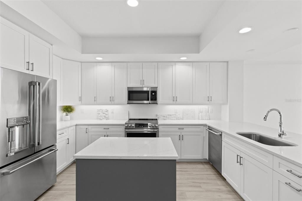 For Sale: $850,000 (3 beds, 2 baths, 1850 Square Feet)