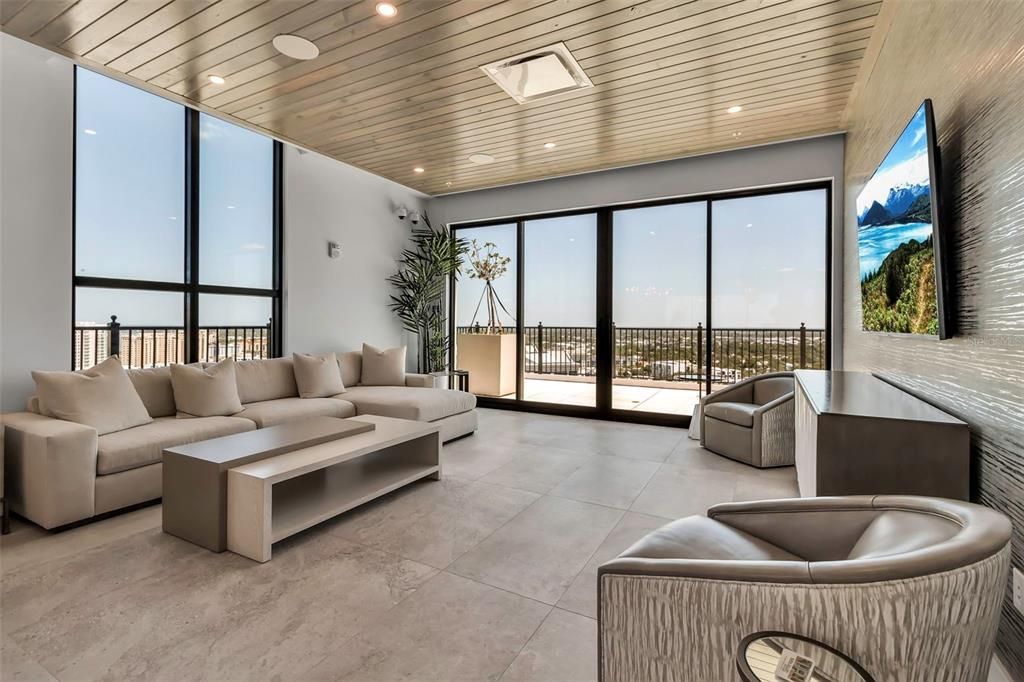 For Sale: $1,995,000 (3 beds, 3 baths, 2229 Square Feet)