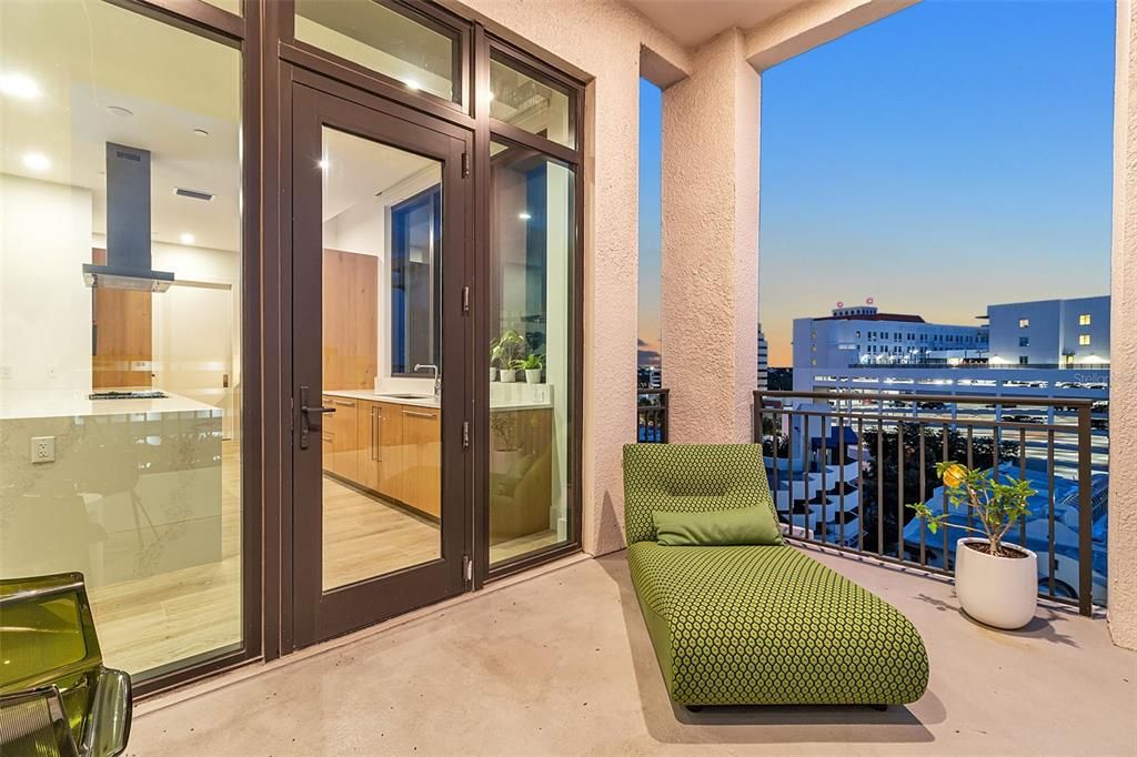For Sale: $1,995,000 (3 beds, 3 baths, 2229 Square Feet)