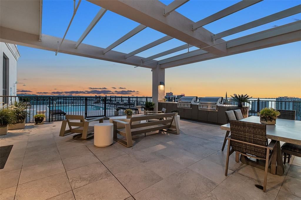 For Sale: $1,995,000 (3 beds, 3 baths, 2229 Square Feet)