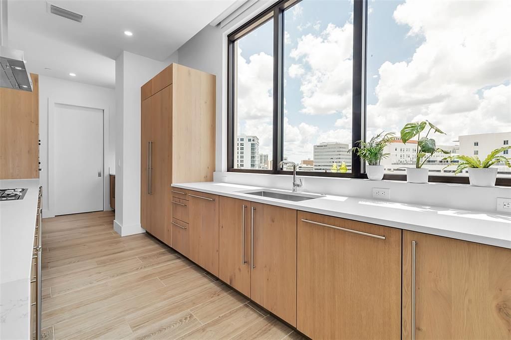 For Sale: $1,995,000 (3 beds, 3 baths, 2229 Square Feet)