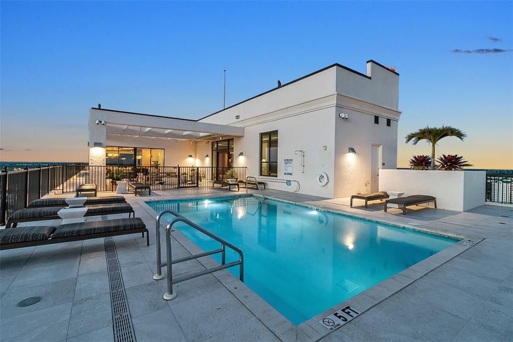 For Sale: $1,995,000 (3 beds, 3 baths, 2229 Square Feet)