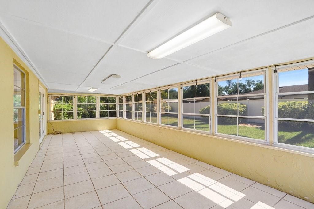 Active With Contract: $450,000 (4 beds, 2 baths, 1865 Square Feet)