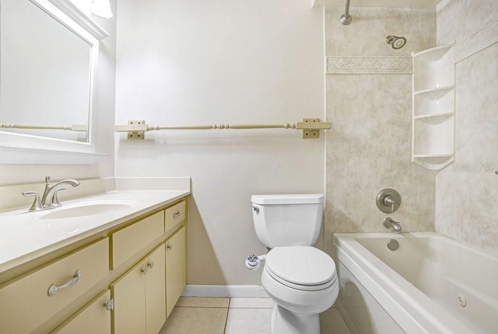 Active With Contract: $450,000 (4 beds, 2 baths, 1865 Square Feet)