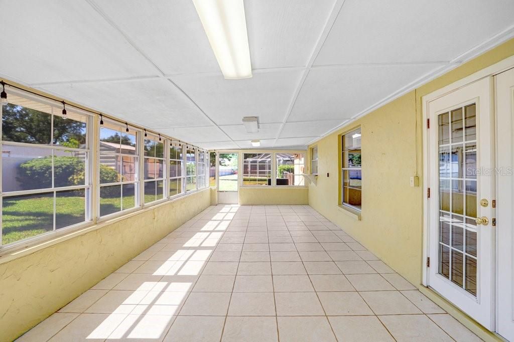 Active With Contract: $450,000 (4 beds, 2 baths, 1865 Square Feet)