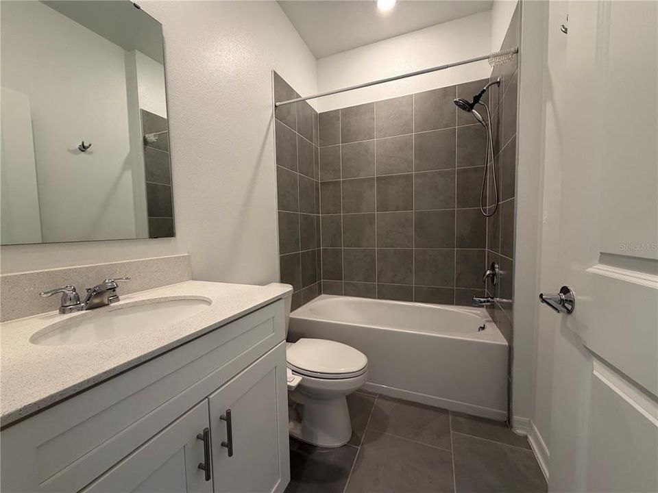 For Rent: $2,700 (4 beds, 3 baths, 2080 Square Feet)