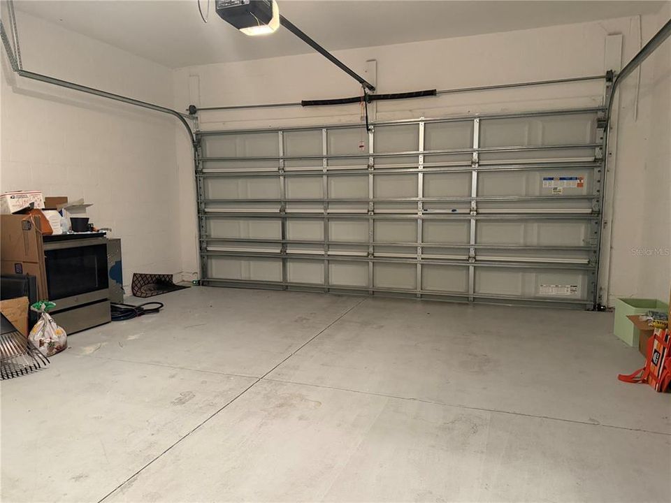 For Rent: $2,700 (4 beds, 3 baths, 2080 Square Feet)
