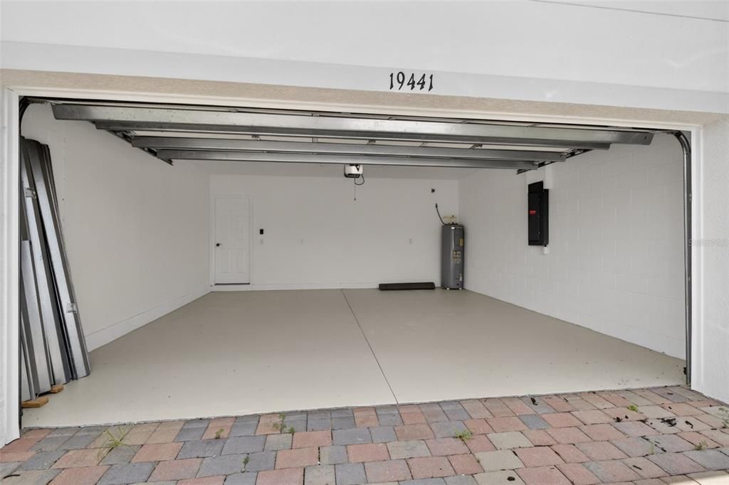 En Venta: $289,007 (4 camas, 2 baños, 1828 Pies cuadrados)