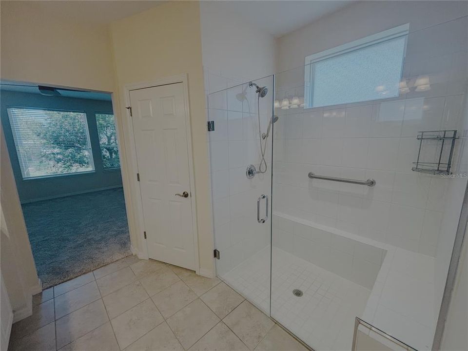 En Renta: $2,495 (2 camas, 2 baños, 1666 Pies cuadrados)