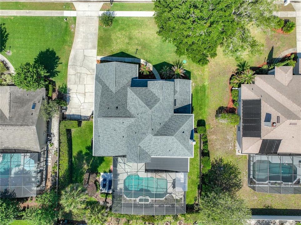 Activo con contrato: $824,000 (4 camas, 3 baños, 3040 Pies cuadrados)