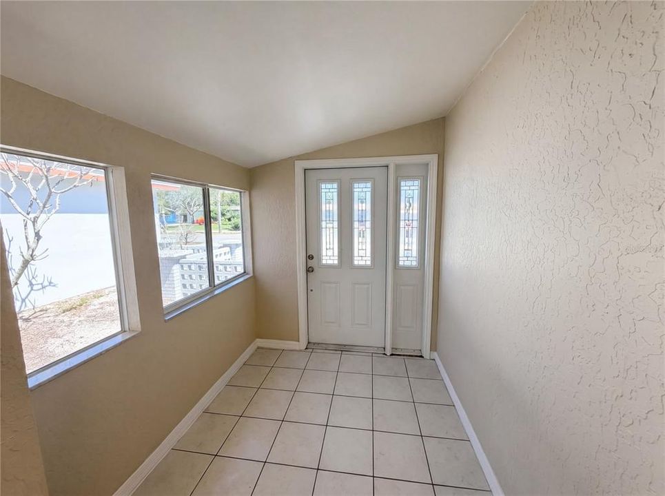 For Sale: $640,000 (4 beds, 3 baths, 2140 Square Feet)