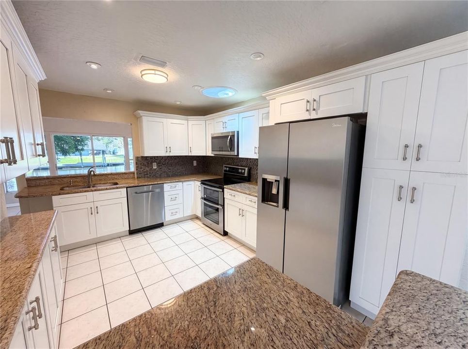 For Sale: $640,000 (4 beds, 3 baths, 2140 Square Feet)