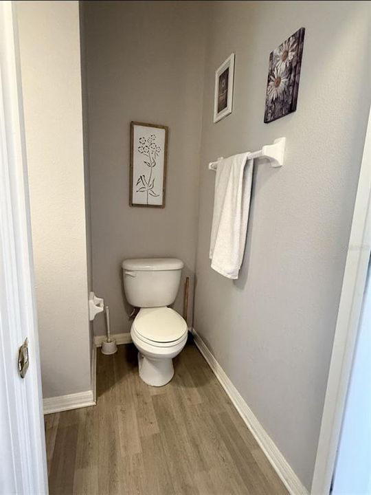 Activo con contrato: $285,000 (3 camas, 2 baños, 1768 Pies cuadrados)