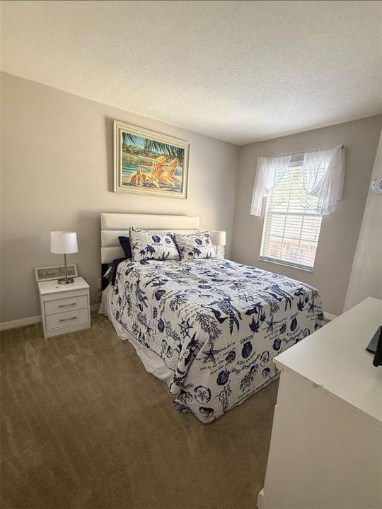 Activo con contrato: $285,000 (3 camas, 2 baños, 1768 Pies cuadrados)